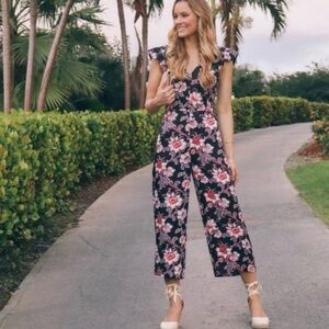 Club Monaco jumpsuit - size 4 - from the year 2017